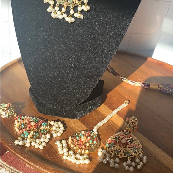 Artificial multi bead golden color set - Picture 2 of 4